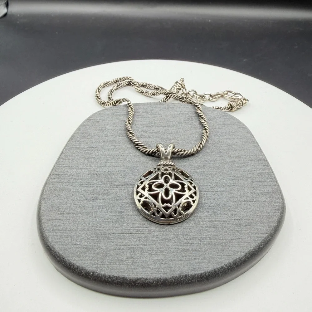 Silver Tone Openwork Floral Medallion Pendant Rope Chain Boho Statement Necklace